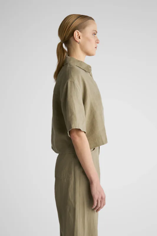 Nikka Khaki Linen 