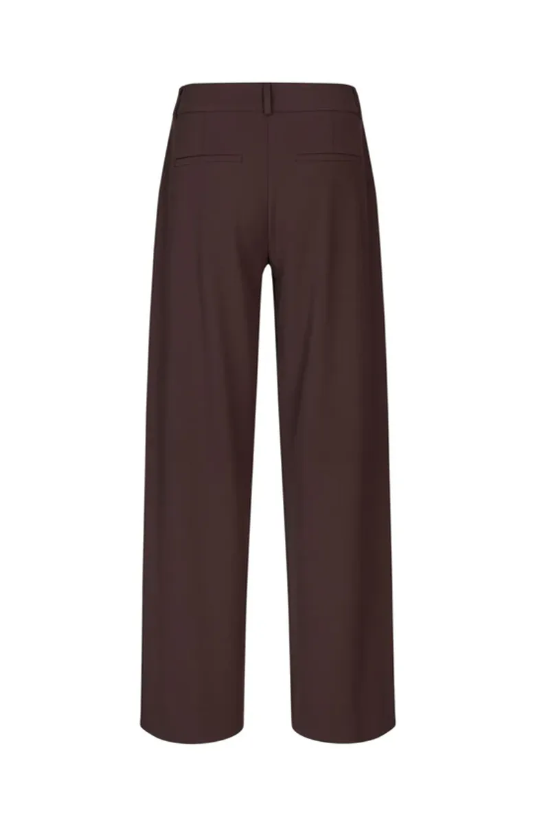 DENAFV 053 Deep Garnet