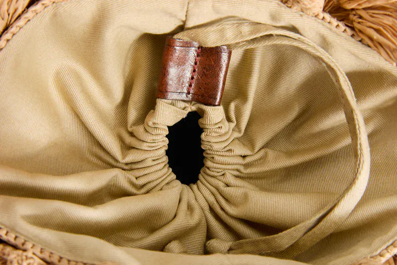 CORAL Black Ball raffia bag
