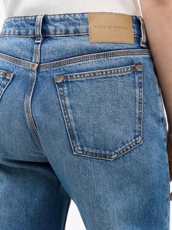 MILIS Botanic Mid-Rise Jeans Blue