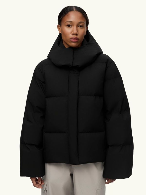 SELJE Down Jacket Black
