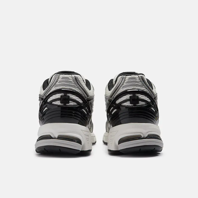 New Balance 1906 Silver Metallic Black 