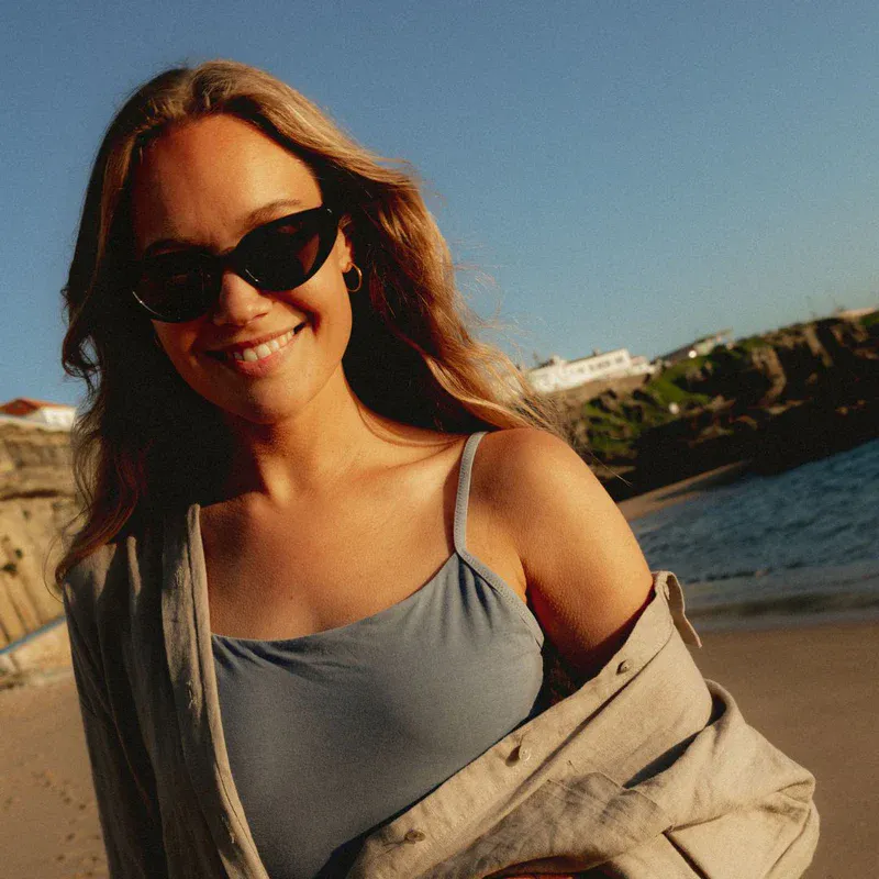 PHOENIX Sunglasses Black